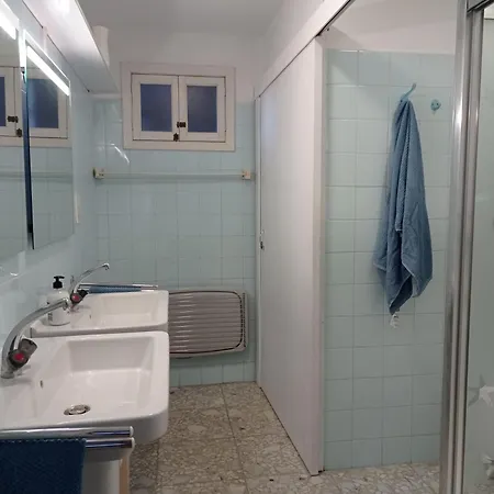 Casa Playa Meira Planta Alta * Moaña