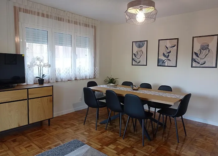 Casa Playa Meira Planta Alta * Moaña